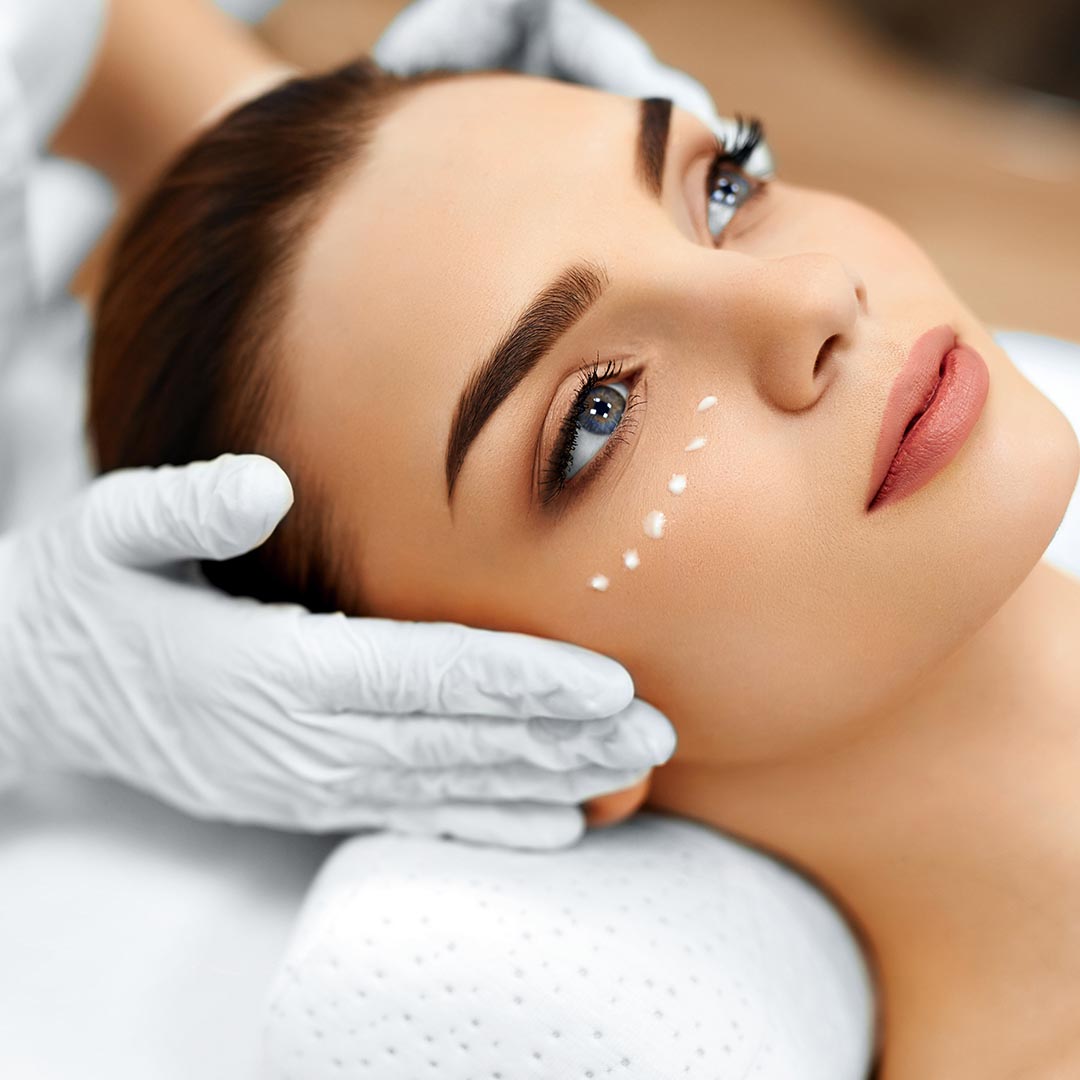 woman getting hydration during a hydrafacial